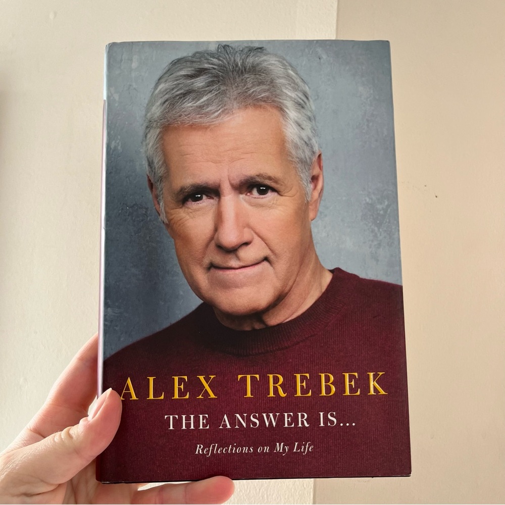📚 4/25$ 📚 Alex Trebek "The Answer Is..." Hardcover Book